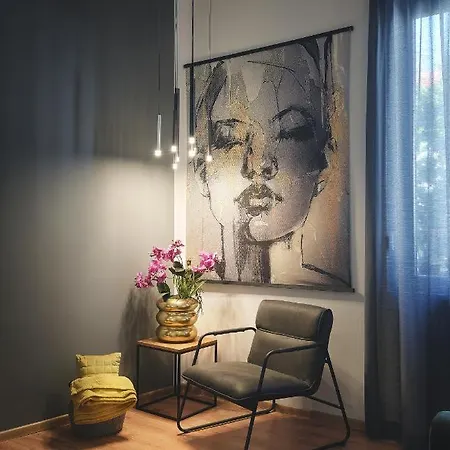 E&f Luxury شقة بولا